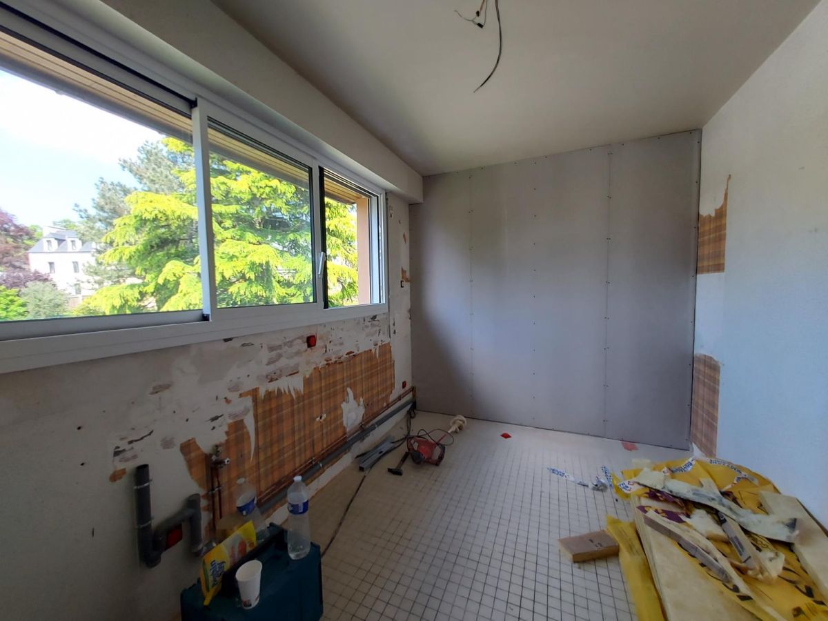 cuisine travaux rénovation totale appartement Dinan