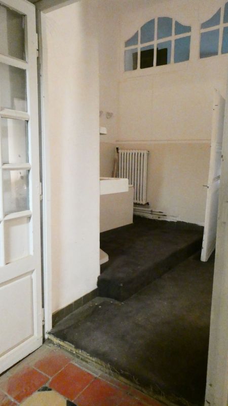 existant salle de bains à rénover appartement 18ème siècle centre ancien rennes 